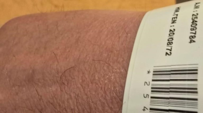 Γεωργιάδης για ηλεκτρονικό βραχιολάκι: Το να έχει προβλήματα δεν είναι το παράλογο, είναι το αναμενόμενο