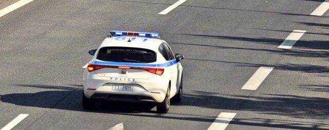 Γουδή: 53χρονη έπεσε από τον 5ο όροφο - Ανασύρθηκε χωρίς τις αισθήσεις της από τον ακάλυπτο της πολυκατοικίας