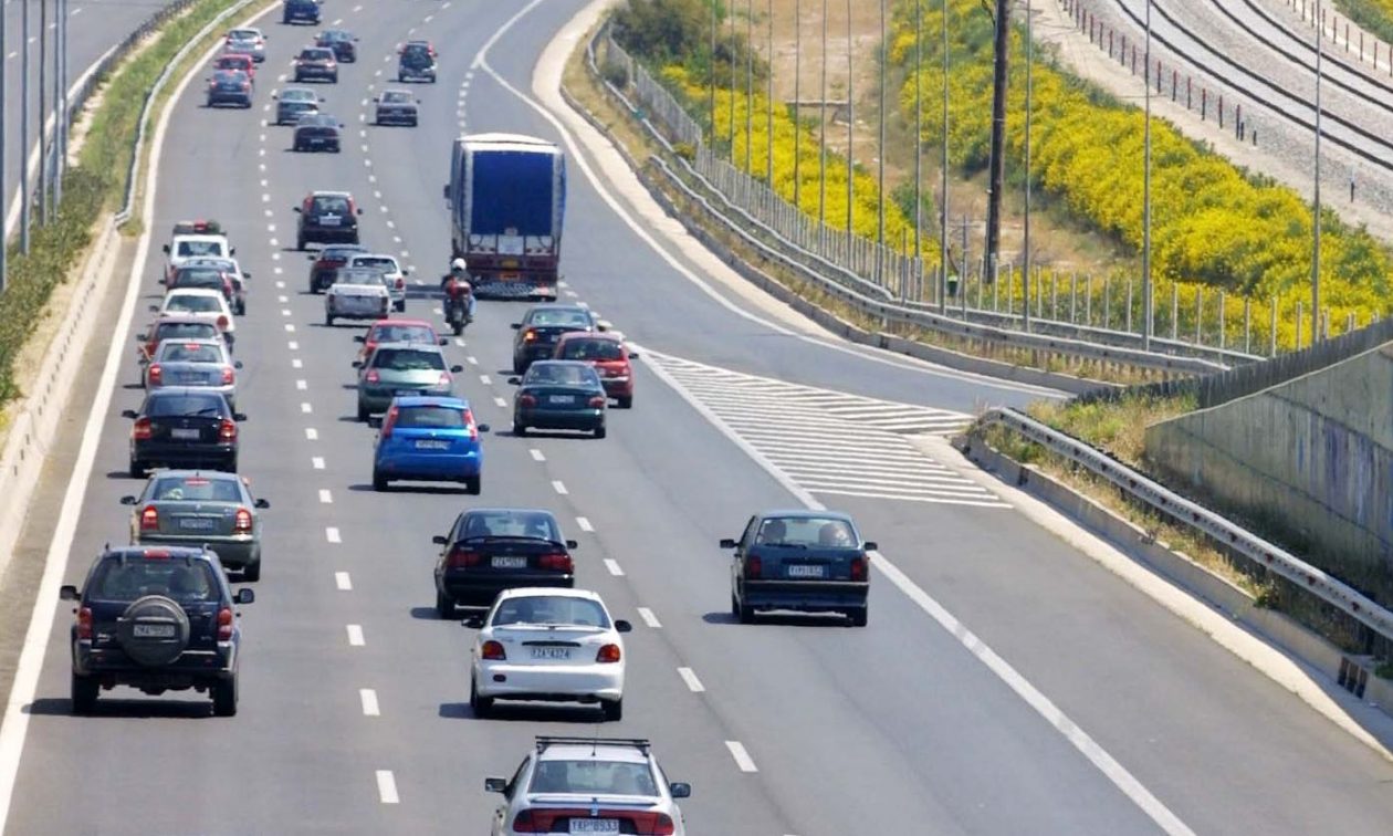 Τέλος στις «σακαράκες»: Έρχεται υποχρεωτική απόσυρση αυτοκινήτων, αφορά σχεδόν 3 εκατ. οχήματα