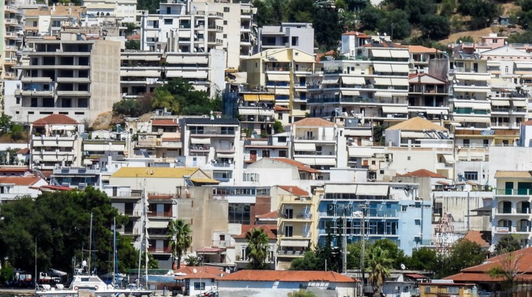Τα ακίνητα αποκτούν τον δικό τους "προσωπικό αριθμό": Τι αλλάζει με τον "Μ.Α.Τ.Α."