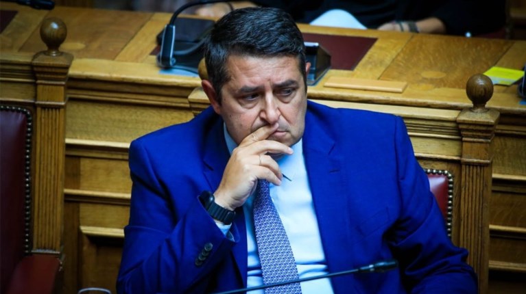 Γιώργος Μυλωνάκης: Παραμένει διασωληνωμένος για 5η ημέρα – Ποια είναι η κατάσταση της υγείας του