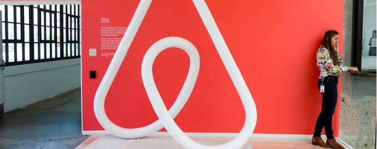AirBnB: Αντιδρούν οι ιδιοκτήτες που δεν μπορούν να νοικιάσουν... υπόγεια και αποθήκες - Στην αντεπίθεση οι ξενοδόχοι