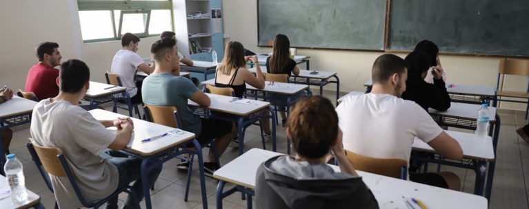 Πανελλαδικές 2024: Πρεμιέρα σήμερα για τα ΕΠΑΛ με Νέα Ελληνικά - Την Παρασκευή στα ΓΕΛ