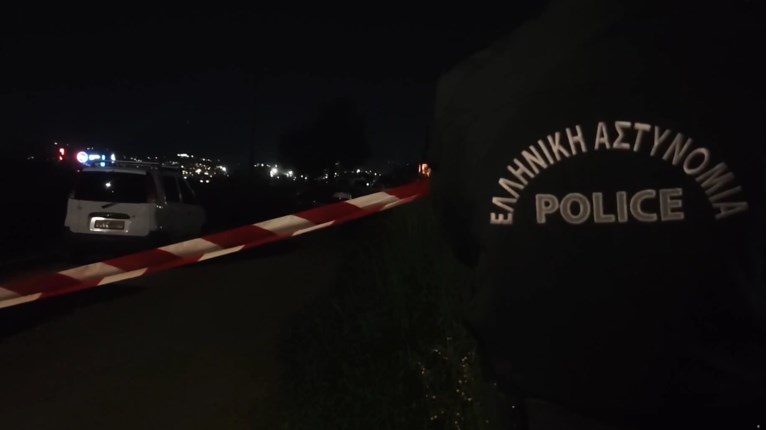Θρίλερ στην Παλλήνη: Το σημείωμα και οι κακώσεις του 49χρονου που βρέθηκε νεκρός με καλώδια στον λαιμό του