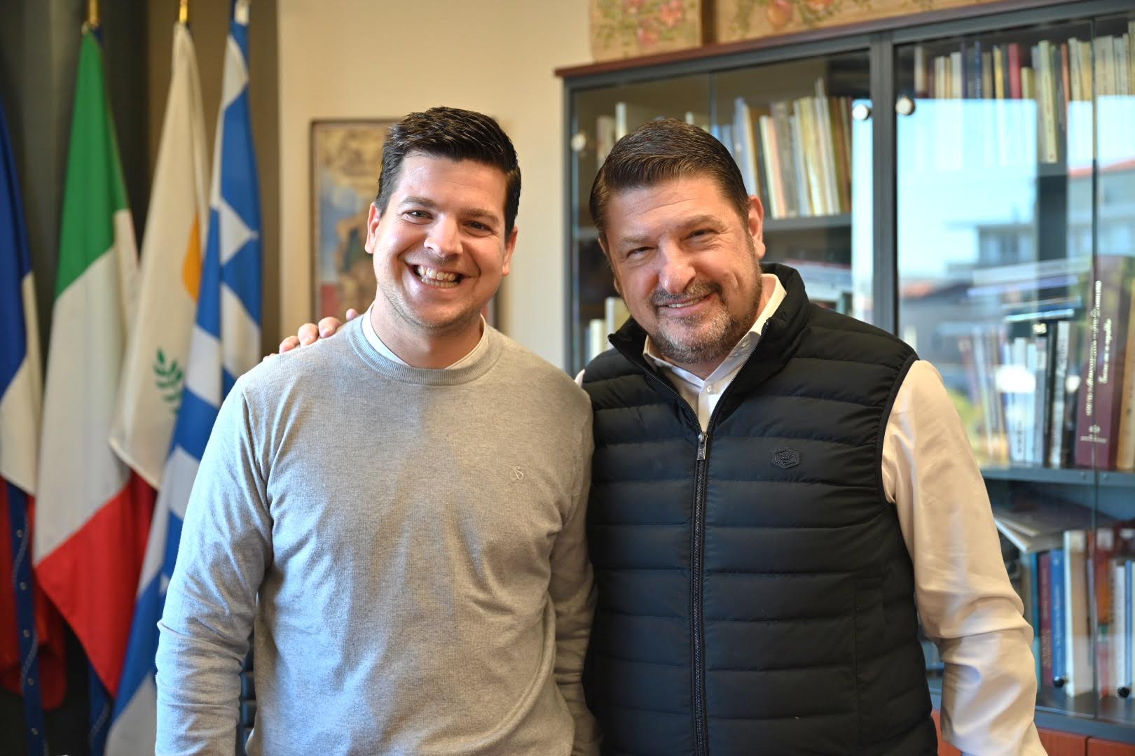 Νίκος Χαρδαλιάς από τον Δήμο Σαρωνικού: «Επενδύουμε σε σύγχρονες και ασφαλείς υποδομές αναβαθμίζοντας τις γειτονιές μας σε όλο το Λεκανοπέδιο»