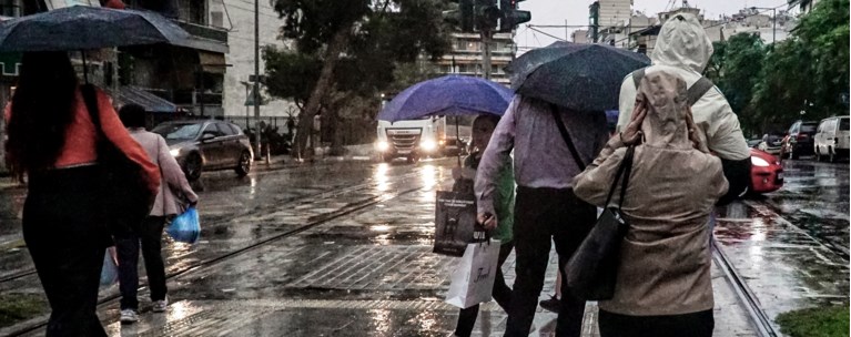 Αλλάζει το σκηνικό του καιρού: Έρχονται βροχές, καταιγίδες και πτώση της θερμοκρασίας από το απόγευμα