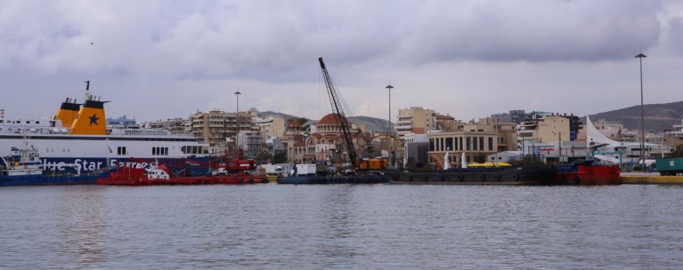 Πειραιάς: Πάνω από 200 κιλά κοκαϊνης βρέθηκαν μέσα σε κοντέινερ με... γαρίδες