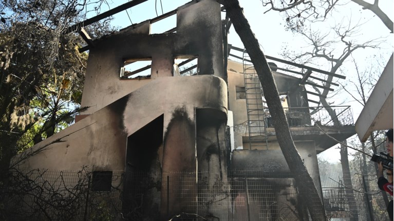 Πεντέλη: Ρομά έκαναν πλιάτσικο σε σπίτια πυρόπληκτων - Προσαγωγές και συλλήψεις