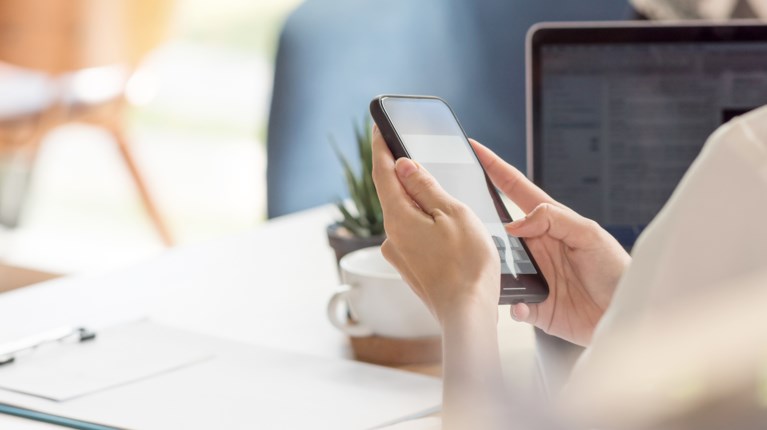Απάτη μέσω SMS με "μαϊμού" μηνύματα από το gov.gr – Πώς δρουν οι επιτήδειοι, τι να προσέξετε