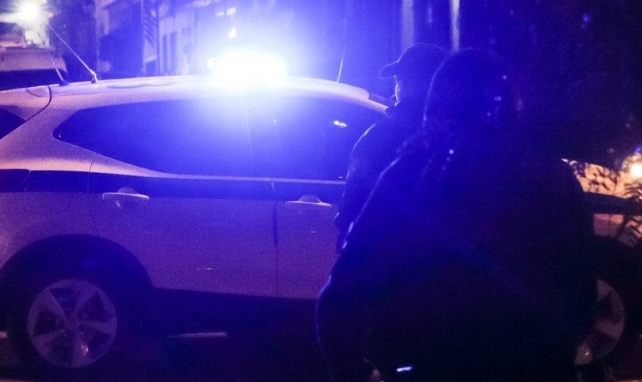 Άλλη μια νύχτα τρόμου στο Μενίδι με Πακιστανούς - «Βοηθήστε μας»! - «Δεν αντέχουμε άλλο - Πεθαίνουν στις πόρτες μας, μας κλέβουν μέσα στα σπίτια μας»
