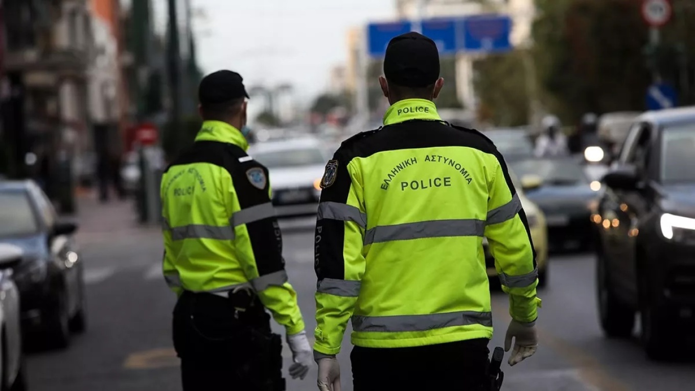 Κυκλοφοριακές ρυθμίσεις σήμερα και αύριο στην Αθήνα για την κηδεία του Κώστα Σημίτη