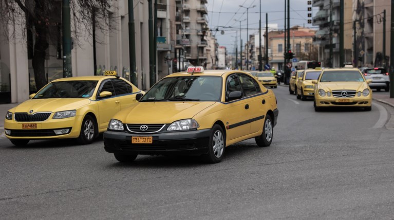 Χωρίς ταξί και σήμερα Αθήνα - Κινητοποιήσεις κατά του φορολογικού νομοσχεδίου