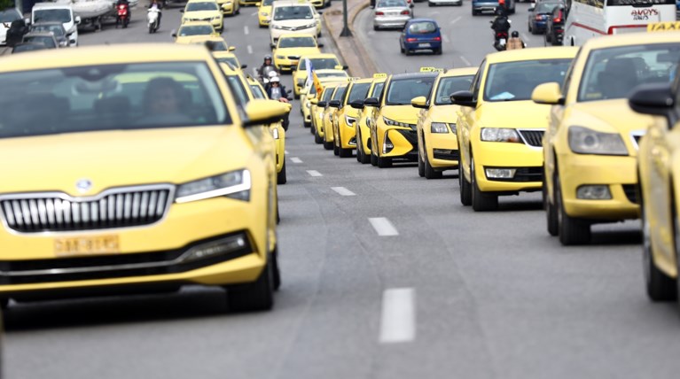 Χωρίς ταξί η Αττική για ένα 48ωρο - Νέα απεργία σήμερα και αύριο