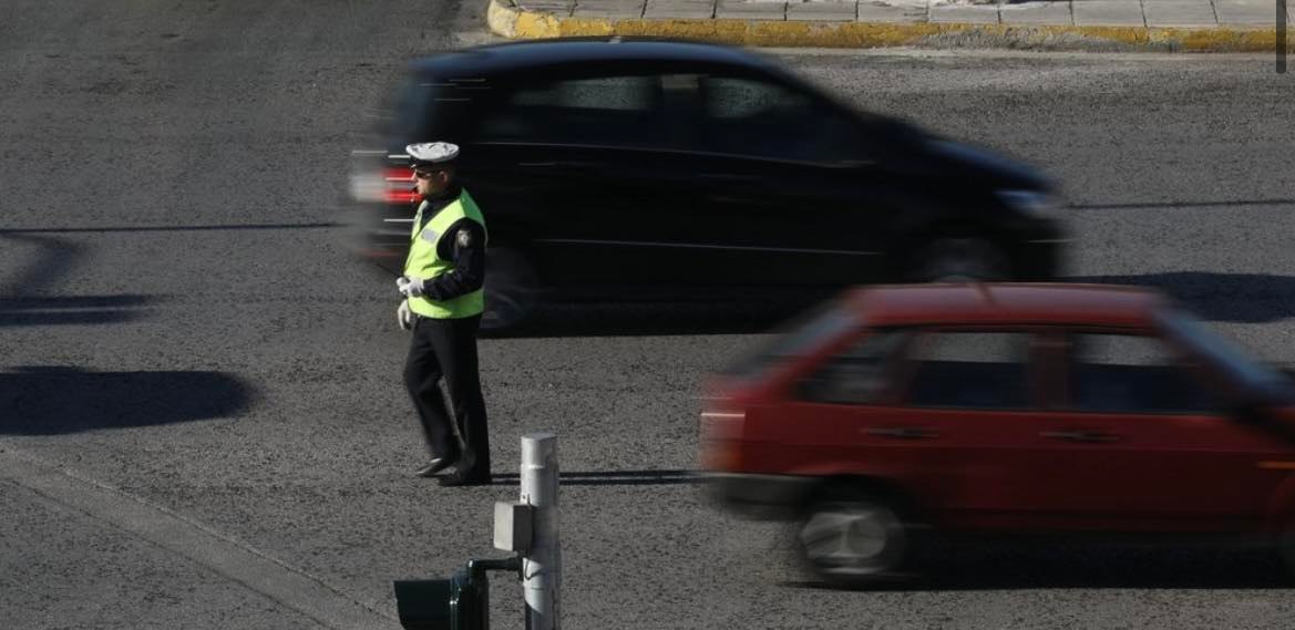 Φάληρο: Διακοπή κυκλοφορίας στην Ελ. Βενιζέλου, λόγω θραύσης αγωγού