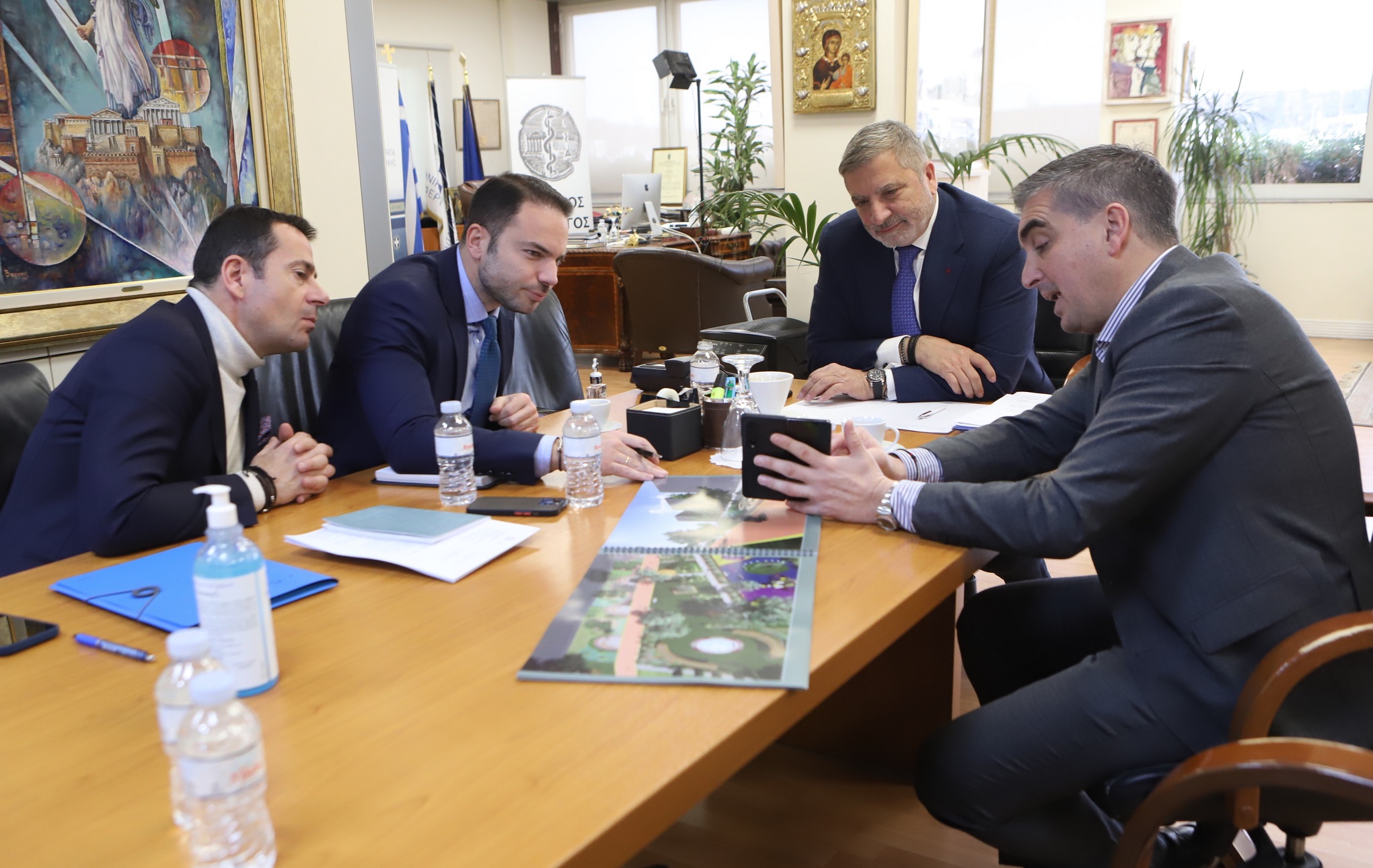 Με τη συμβολή της Περιφέρειας Αττικής η δημιουργία θεματικού Πάρκου ΑΜΕΑ στο Ελληνικό