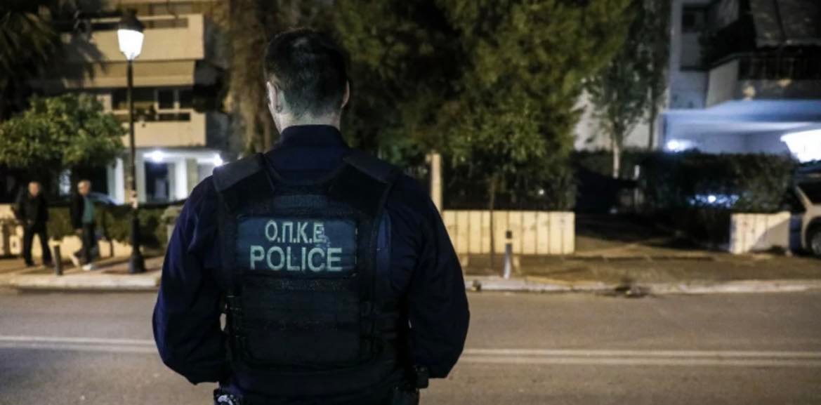 Σπάτα: Σεσημασμένος ληστής είχε «στρατοπεδεύσει» δίπλα σε σπίτι υπουργού -Συνελήφθη από την ΟΠΚΕ