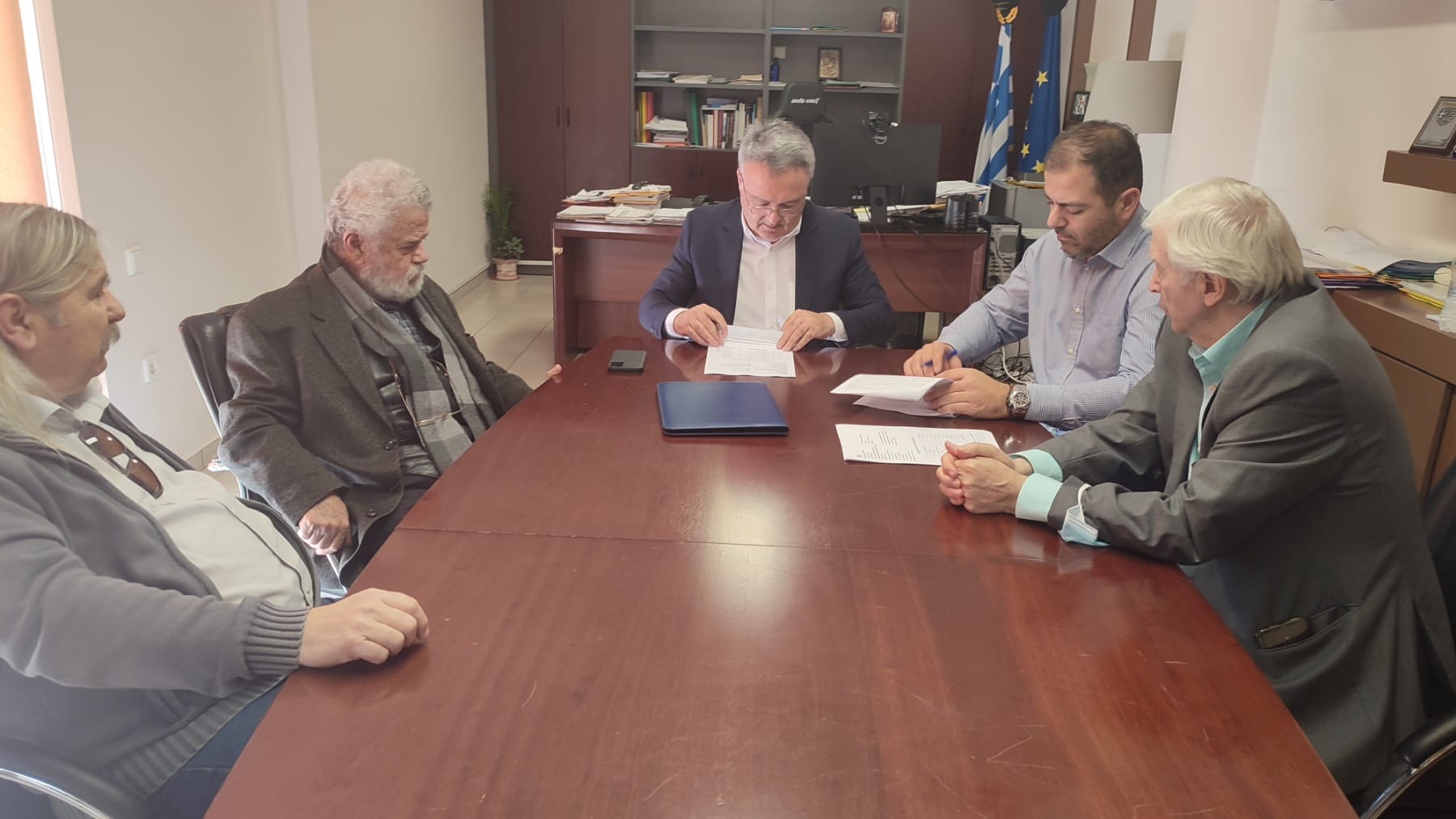 Υπογραφή σύμβασης έργου ανάπλασης παλαιών φυλακών Ωρωπού σε κέντρο ιστορίας δημοκρατίας και δομών πολιτισμού