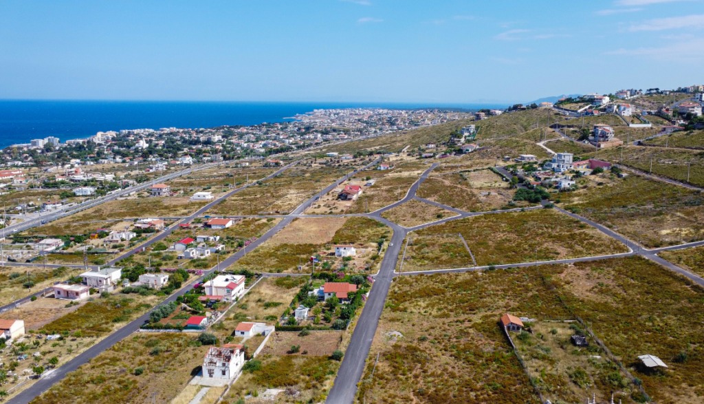 Ψηφίστηκε στη Βουλή ο αποχαρακτηρισμός των περιοχών Αμπελούπολης και Προβάλινθου από δασικές, του Δήμου Μαραθώνος
