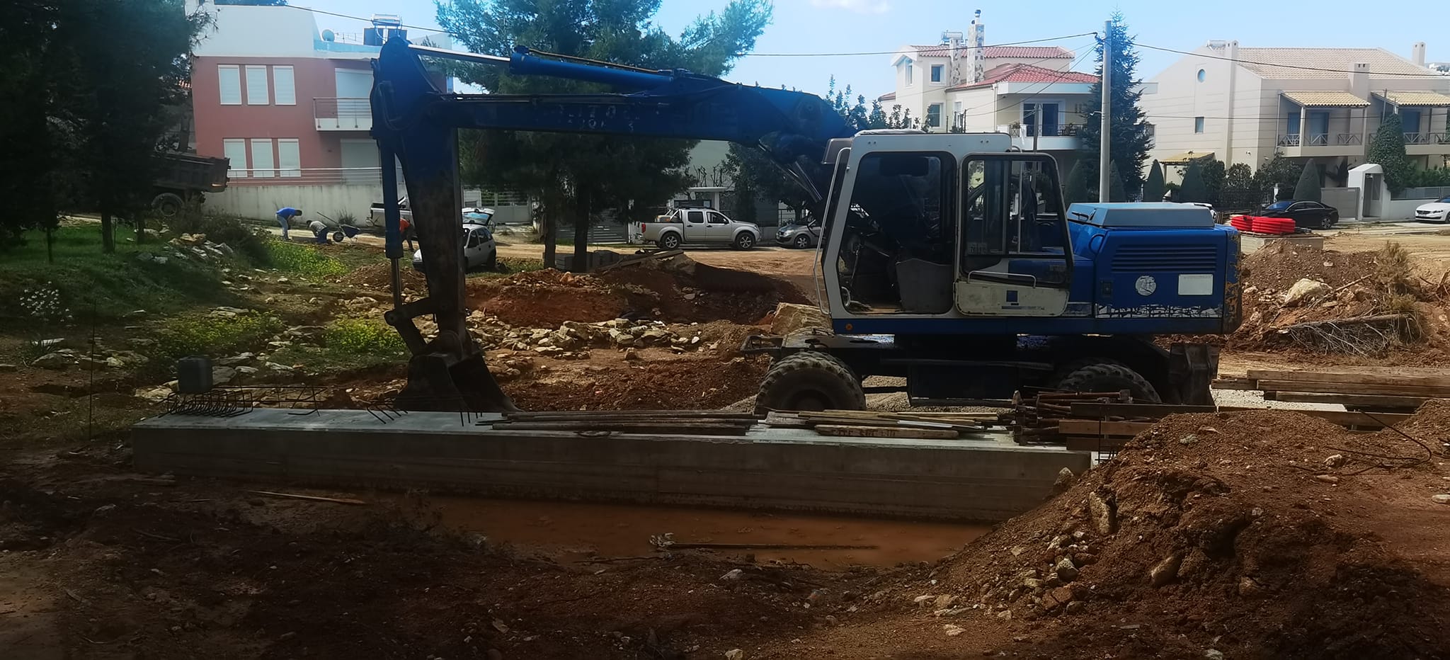 Ευάγγελος Μπουρνούς:«Επίσκεψη στις εργασίες για τη διαμόρφωση της νέας πρωτοποριακής σχεδίασης πλατείας στην όμορφη Διώνη στο Ο.Τ. 192 »