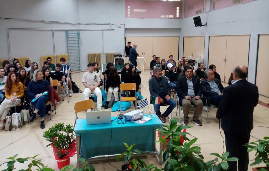 Υποδοχή μαθητών από τη Ρώμη στο 1ο Λύκειο Νέας Μάκρης
