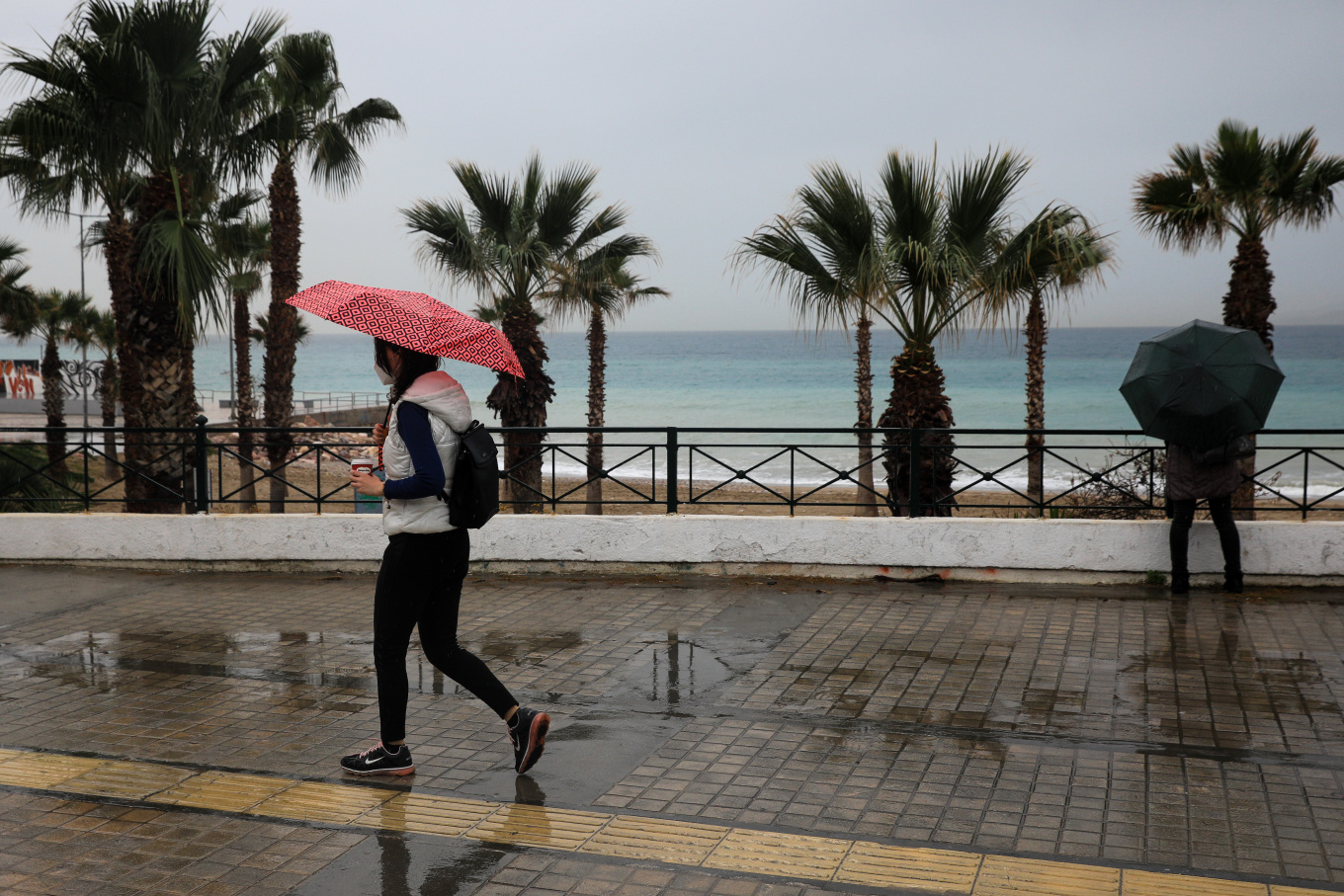 Έρχεται κακοκαιρία από τον «κόλπο του Λέοντα» με βροχές και τσουχτερό κρύο - Πότε επηρεάζεται η Αττική