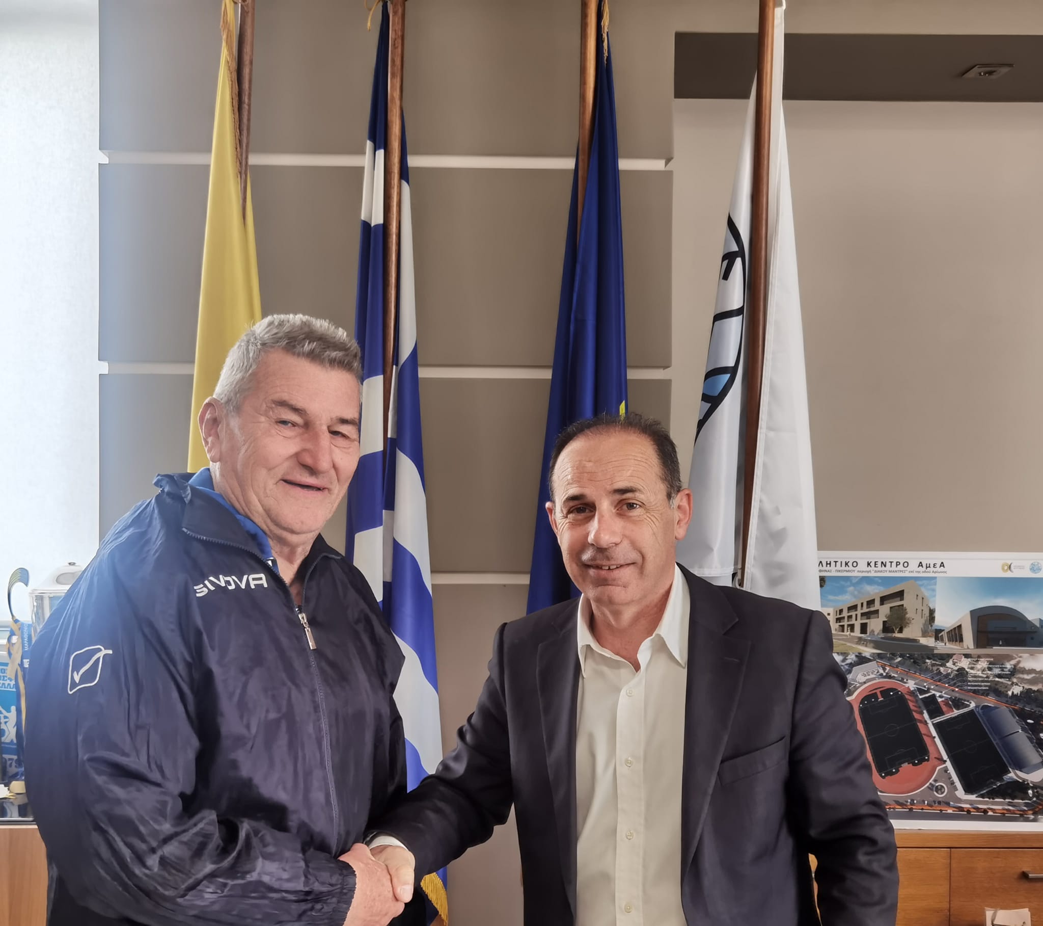 O Άγγελος Χοβαρδάς στην παράταξη "Σύγχρονη Πολιτεία -Συνεργασία Ενεργών Πολιτών" του Ευάγγελου Μπουρνούς