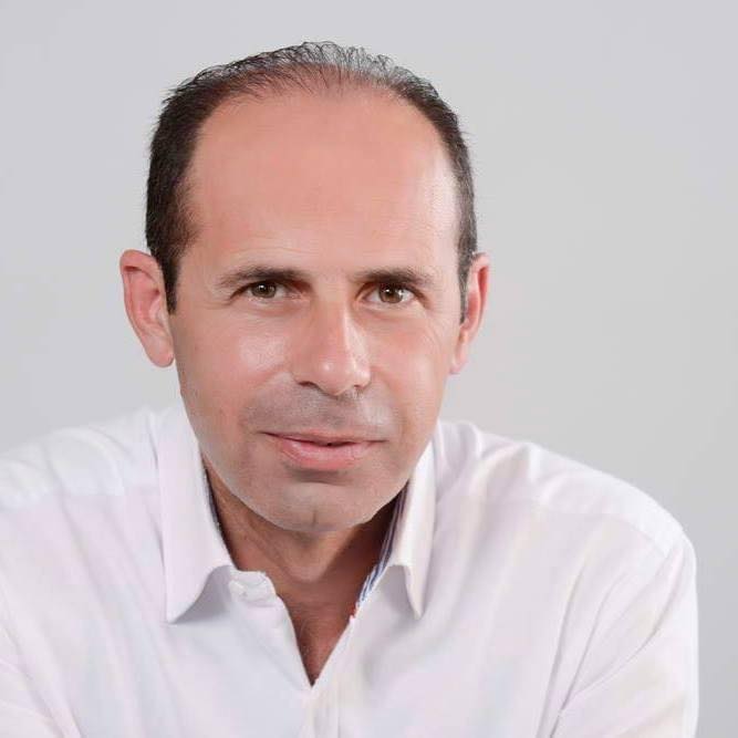 Ευάγγελος Μπουρνούς: «Η ασυνέπεια λόγων και πράξεων»
