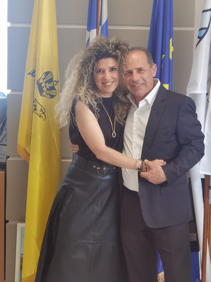 Μαριτζίνα Καλογνωμά η νέα όμορφη και νεανική παρουσία στα ψηφοδέλτια της "Σύγχρονη Πολιτεία -Συνεργασία Ενεργών Πολιτών" του Ευάγγελου Μπουρνούς