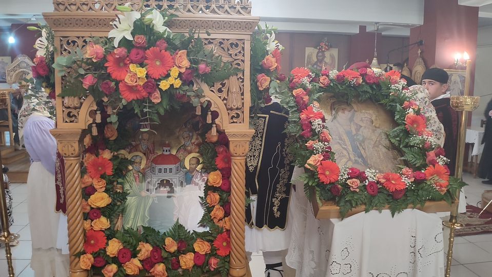 Μέγας πανηγυρικός εσπερινός και λιτάνευση εικόνας στους Αγίους Αποστόλους Καλάμου