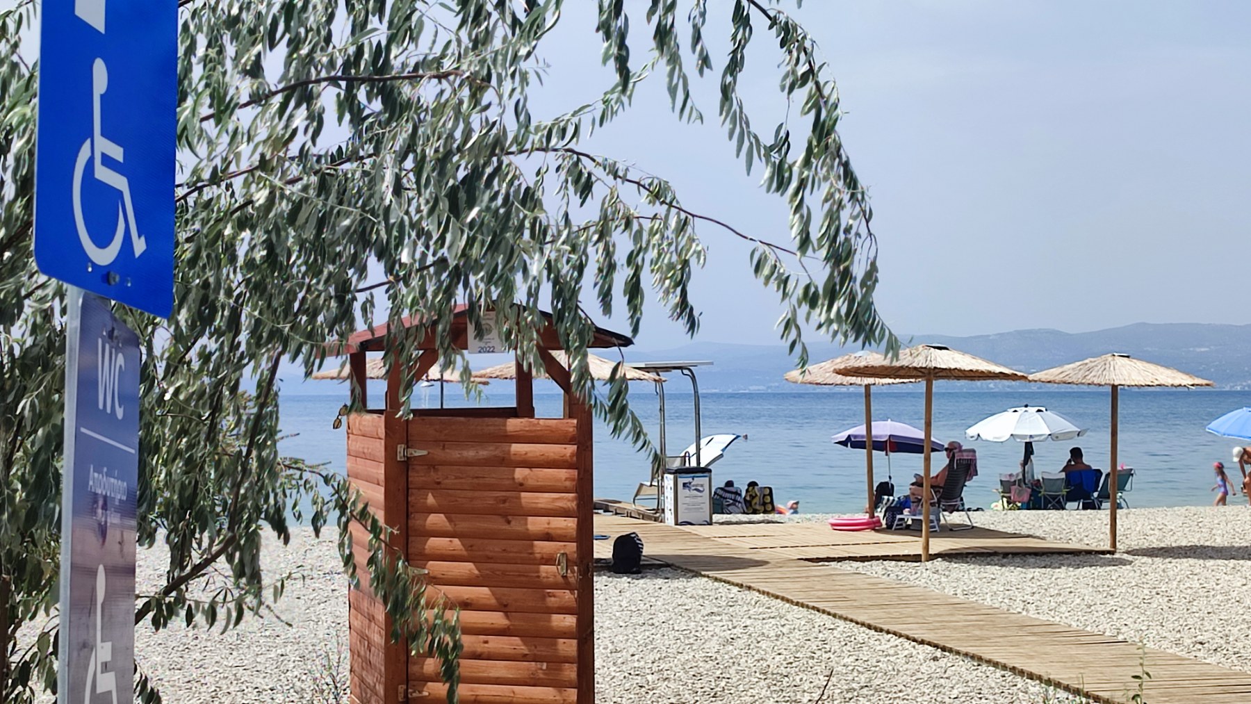Φθορές στα SEATRAC Δήμου Ωρωπού: Οι εγκαταστάσεις των ΑΜΕΑ στις παραλίες δεν είναι παιχνίδι