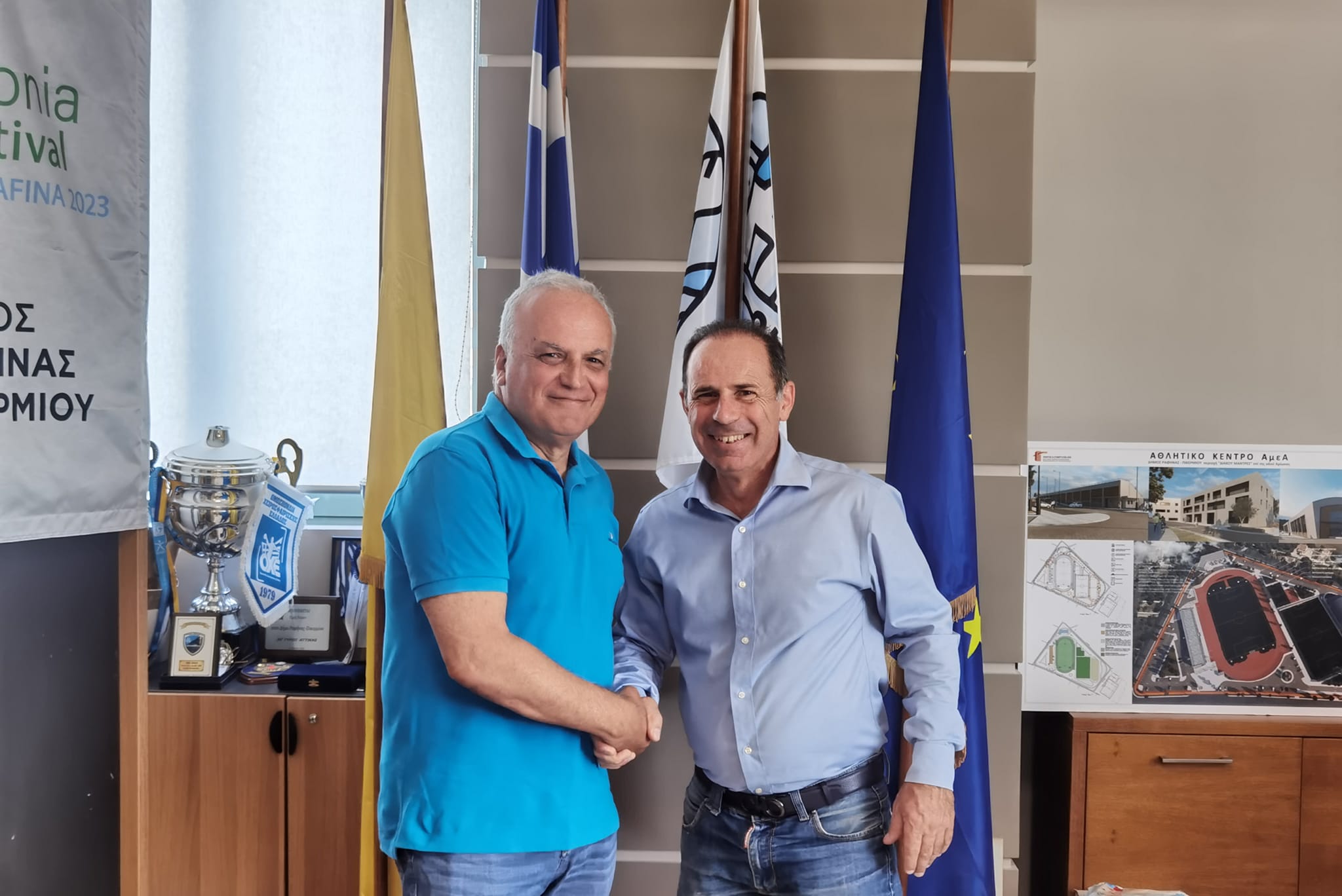 O Εμμανουήλ Ουρανός στην ομάδα της ''Σύγχρονης Πολιτείας- Συνεργασία Ενεργών Πολιτών'', του Ευάγγελου Μπουρνούς