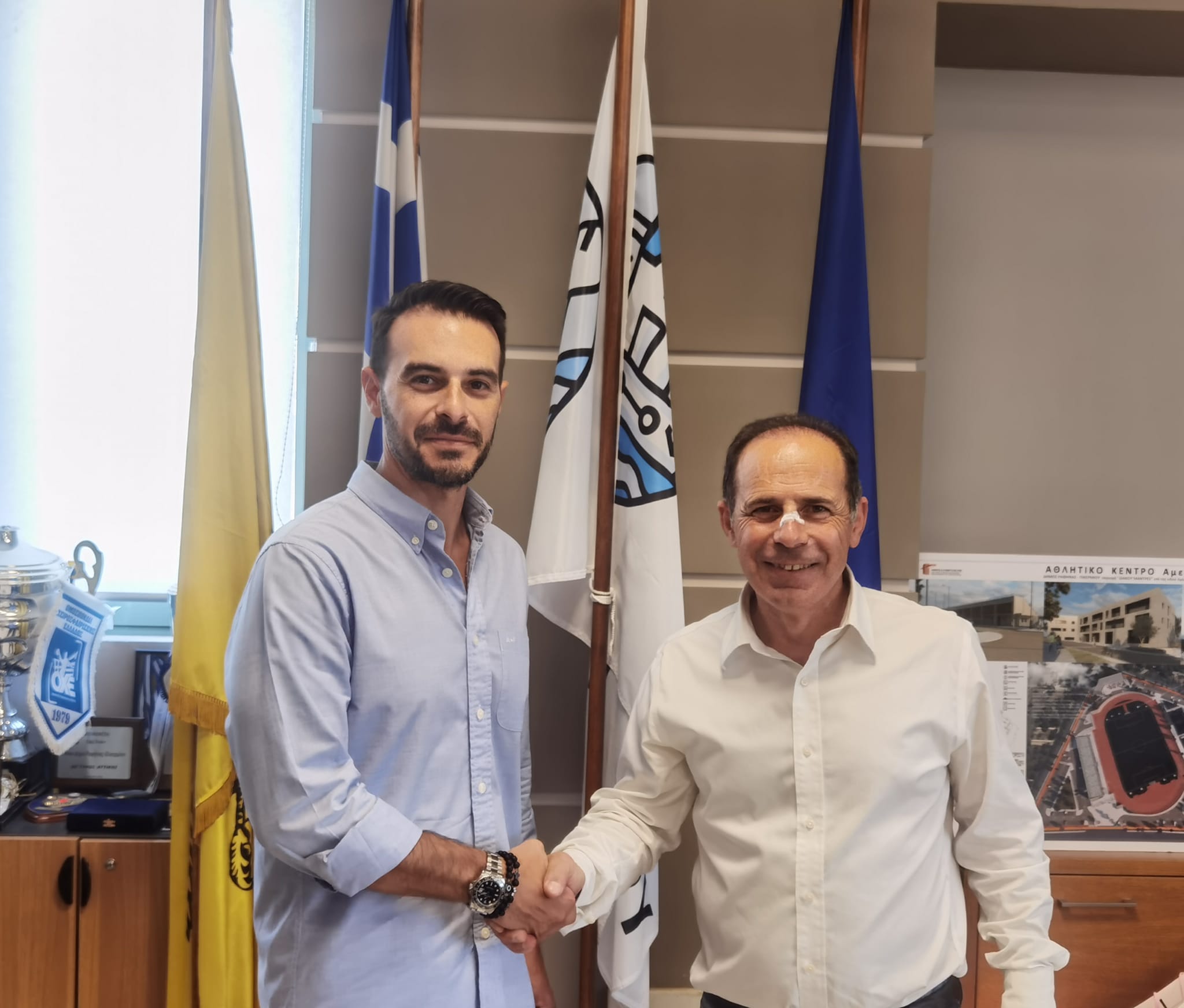 O Παύλος Γιούργας στην ομάδα της ''Σύγχρονης Πολιτείας- Συνεργασία Ενεργών Πολιτών'', του Ευάγγελου Μπουρνούς