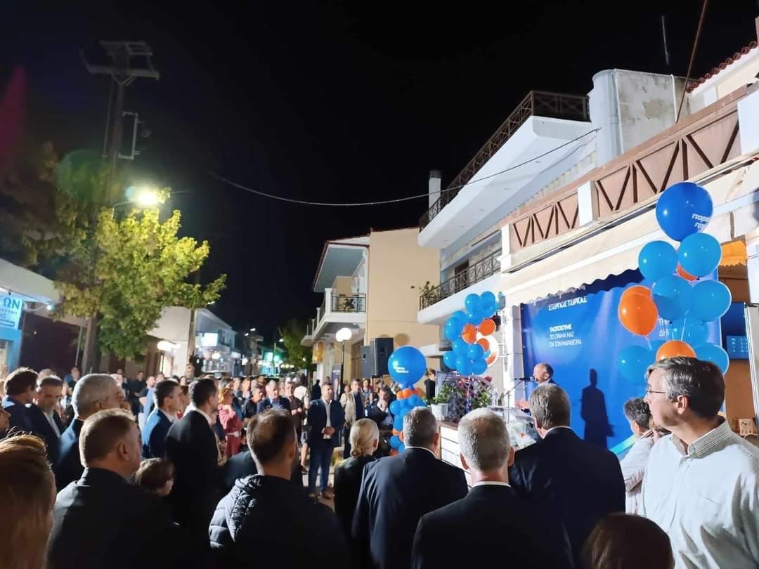 Με εντυπωσιακή συμμετοχή κόσμου η προεκλογική ομιλία του Στέργιου Τσίρκα, στο Μαραθώνα