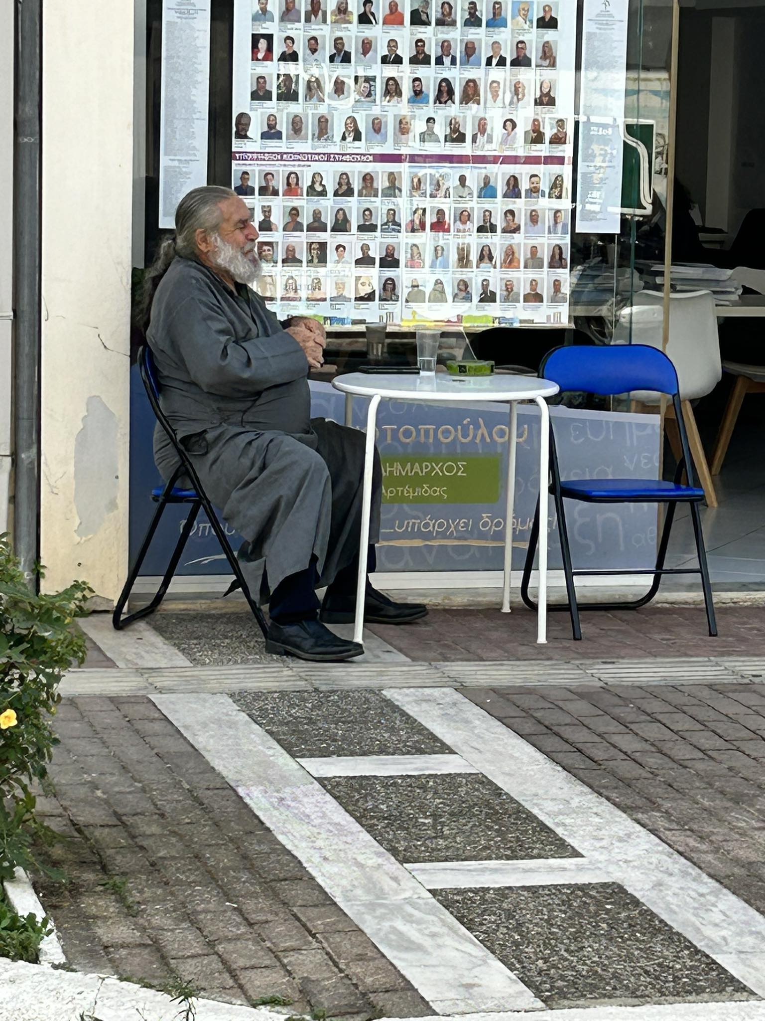 Ψευτοεπίσκοπος σε προεκλογική ομιλία στα Σπάτα 