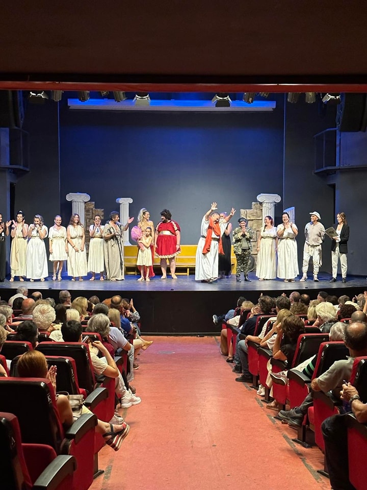 Βραβεία για την Σκηνή Βαρνάβα στο 11ο Πανελλήνιο Φεστιβάλ ερασιτεχνικού θεάτρου Ιεράπετρας