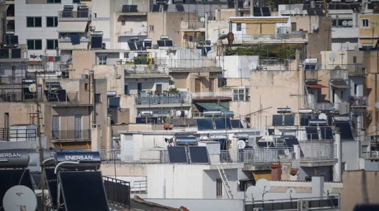 Τι αλλάζει στις αγοραπωλησίες σπιτιών: Τι είναι ο Ψηφιακός Φάκελος Μεταβίβασης Ακινήτου, οι προϋποθέσεις για τη "μεταγραφή σε μια ημέρα"