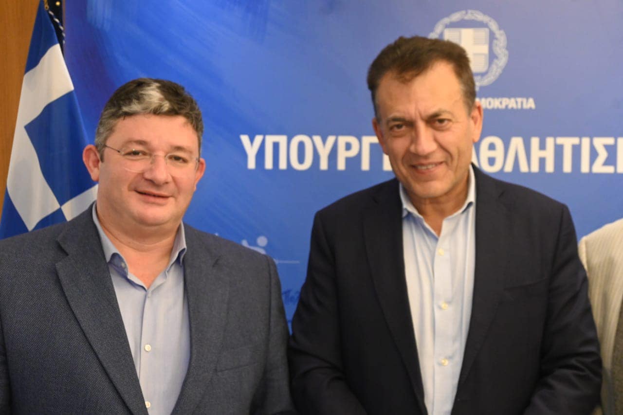 Συνάντηση του Σπύρου Βρεττού με τον  Αναπληρωτή Υπουργό Παιδείας, Θρησκευμάτων και Αθλητισμού, Βρούτσης Ιωάννης