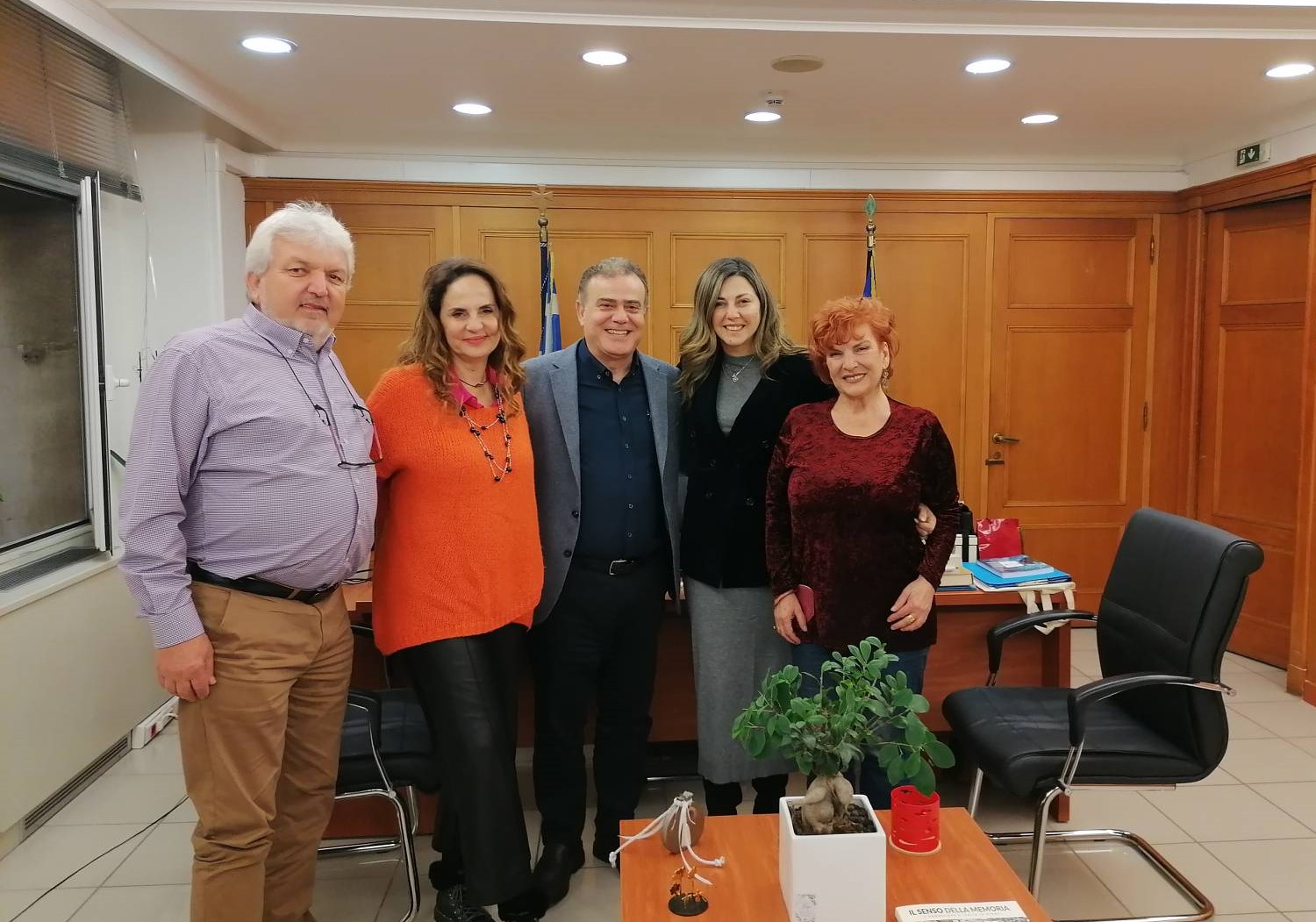 Με την Υπουργό Κοινωνικής Συνοχής και Οικογένειας Σοφία Ζαχαράκη, συναντήθηκε ο Δήμαρχος Παλλήνης Χρήστος Αηδόνης