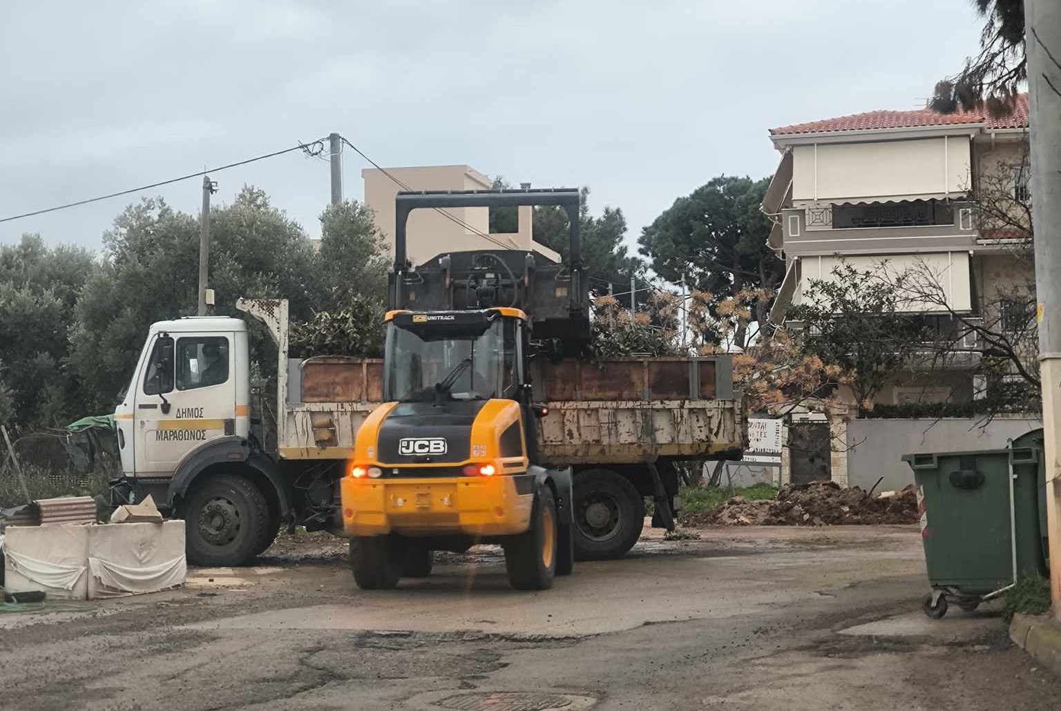 Αποκομιδές κλαδιών και απορριμμάτων εβδομάδας 12/2 - 17/2 από την Υπηρεσία Καθαριότητας Δήμου Μαραθώνος