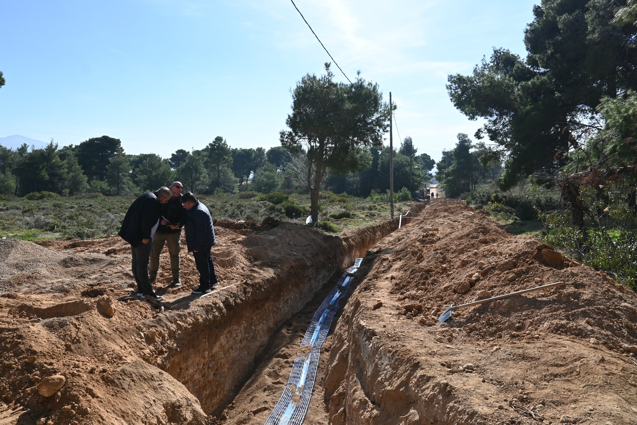 Ξεκίνησε η εγκατάσταση του νέου δικτύου ύδρευσης της Βαρυμπόμπης