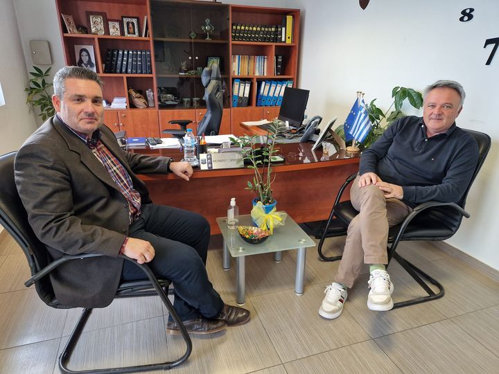 Ο Δήμαρχος Ωρωπού καλωσόρισε τον Αλέξανδρο Ξαρχουλάκο που επέστρεψε στη θέση του Διοικητή Τμήματος Ασφαλείας Καλάμου