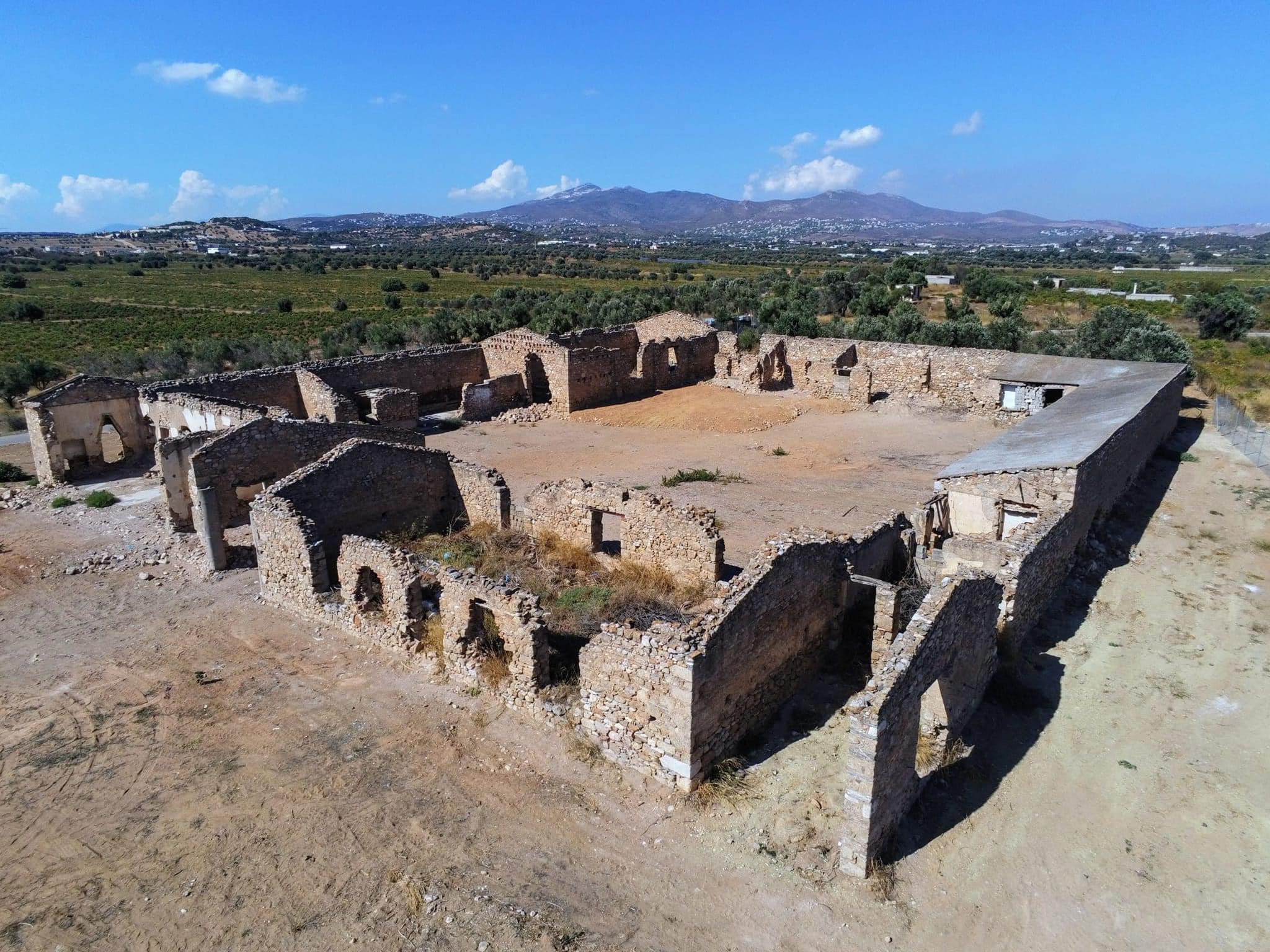 Καθορισμός ειδικής χρήσης στο ιστορικό διατηρητέο μνημείο «Μετόχι Βουρβά» του Δήμου Σπάτων-Αρτέμιδος