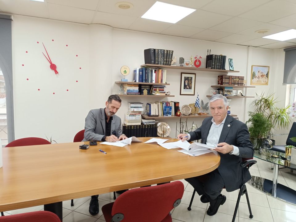 Δήμος Παιανίας: Υπογράφηκε η σύμβαση για την αποκατάσταση των δρόμων στα Γλυκά Νερά