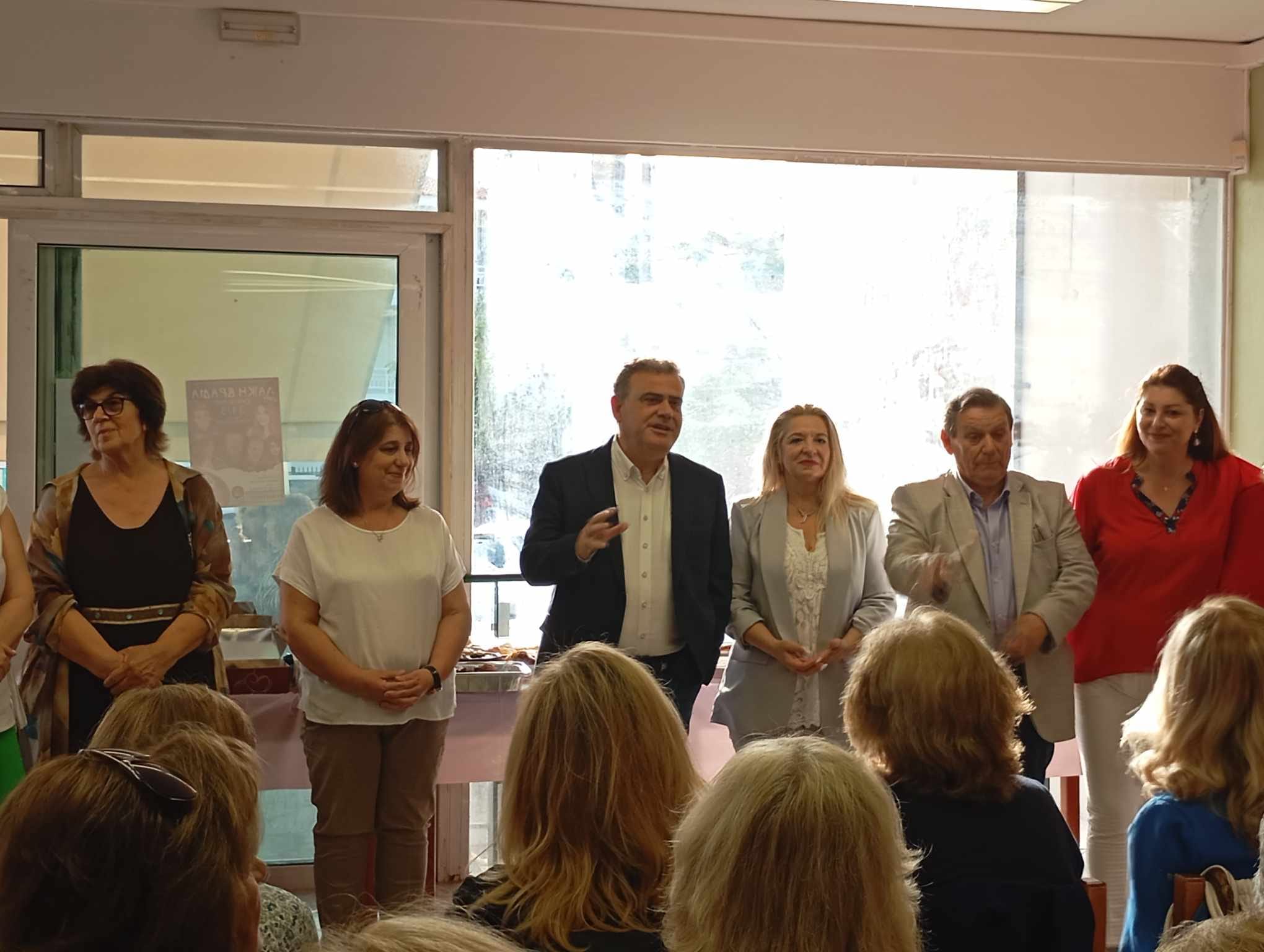 Μεγάλη ανταπόκριση των γυναικών μελών του ΚΑΠΗ Γέρακα στο κάλεσμα του Δημάρχου Παλλήνης Χρήστου Αηδόνη
