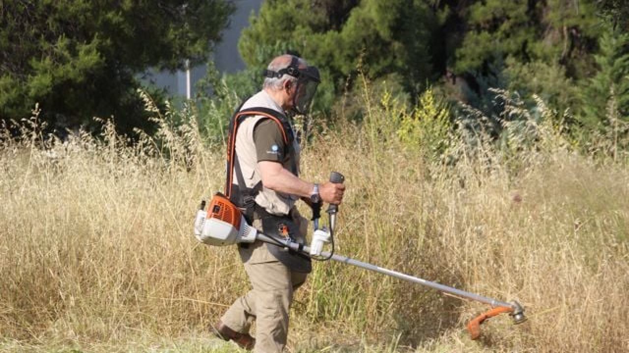 Σε επιβολή προστίμων για τα ακαθάριστα οικόπεδα έχει υποχρεωθεί ο Δήμος Μαραθώνος -υπενθύμιση στους πολίτες