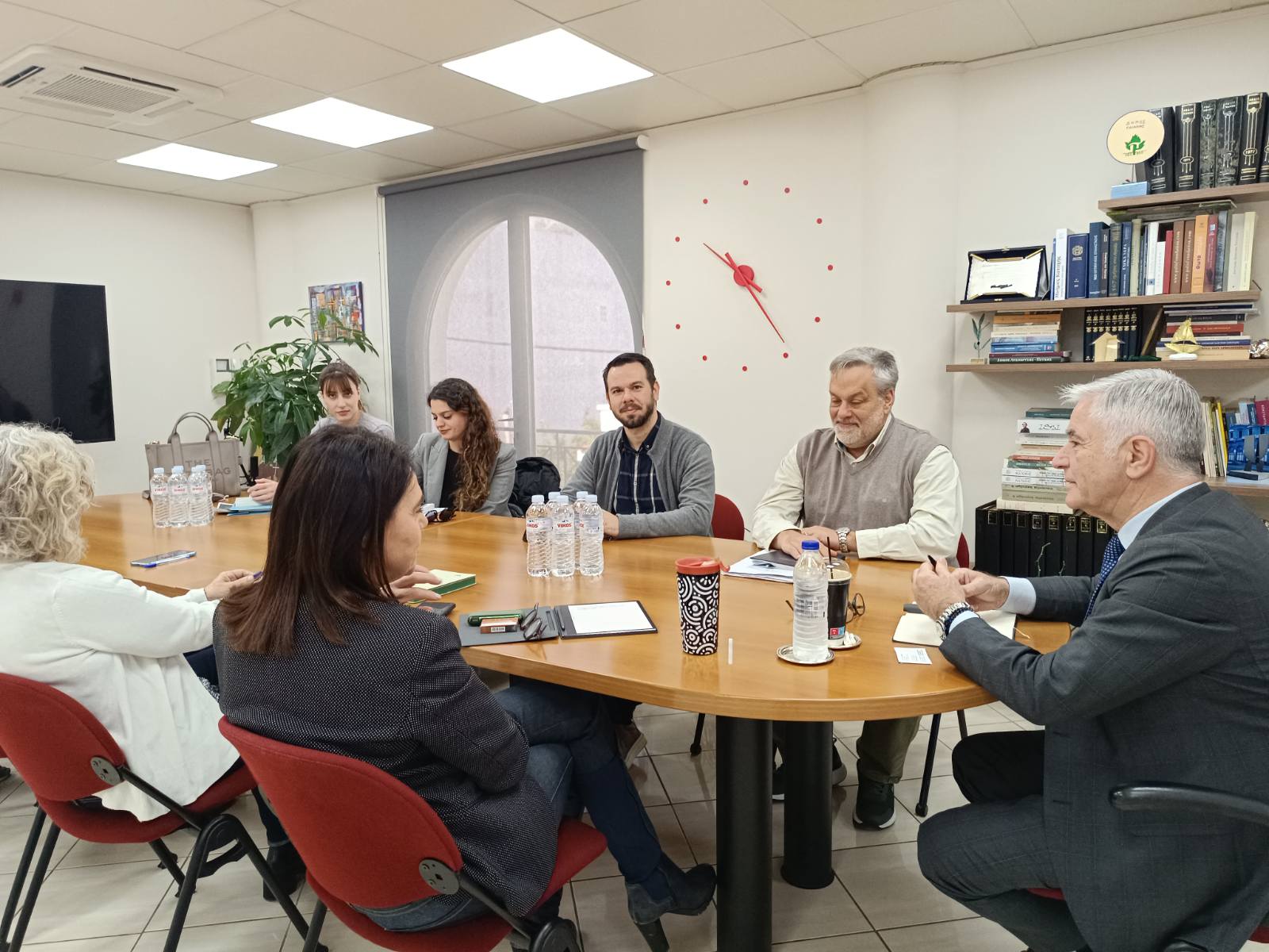Δήμος Παιανίας: Σύσκεψη με τον ΔΕΔΔΗΕ για την ομαλή εξέλιξη των έργων