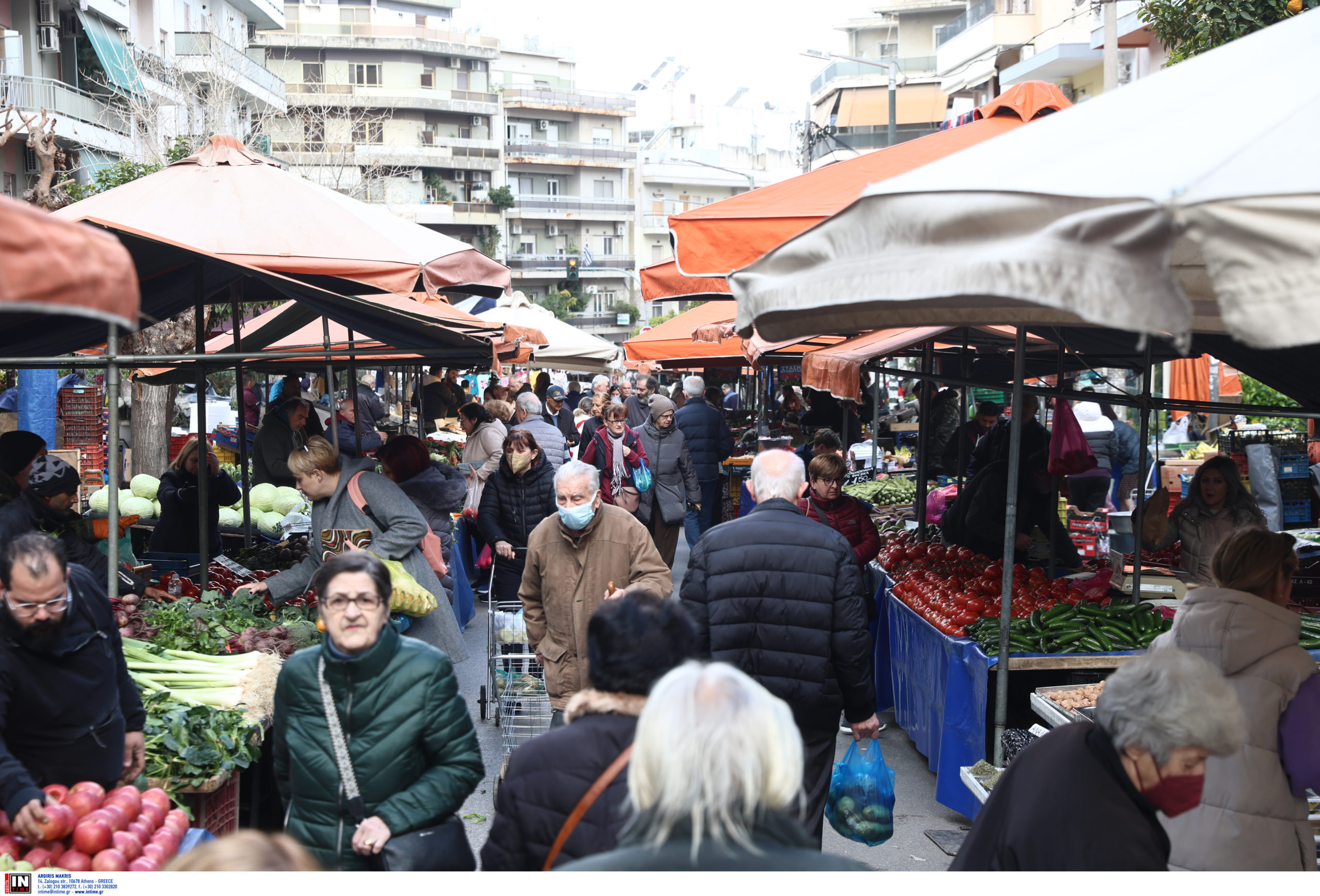 Πανελλαδική απεργία επ’ αόριστον στις λαϊκές αγορές από τις 7 Ιανουαρίου