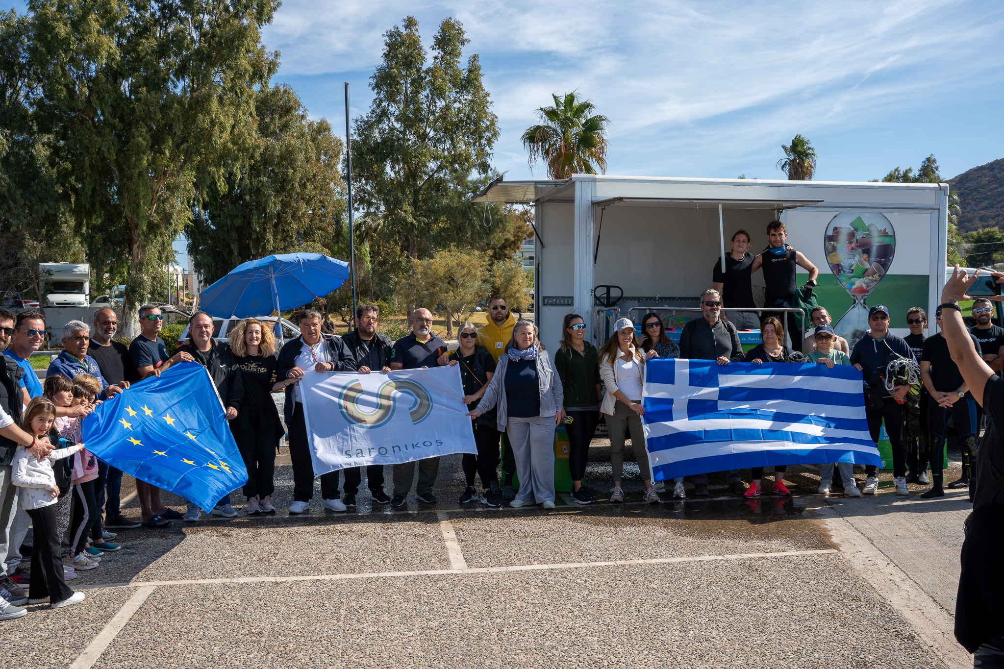 Με μεγάλη επιτυχία πραγματοποιήθηκε η δράση παράκτιου και υποβρύχιου καθαρισμού στην Π. Φώκαια, την Κυριακή 27 Οκτωβρίου