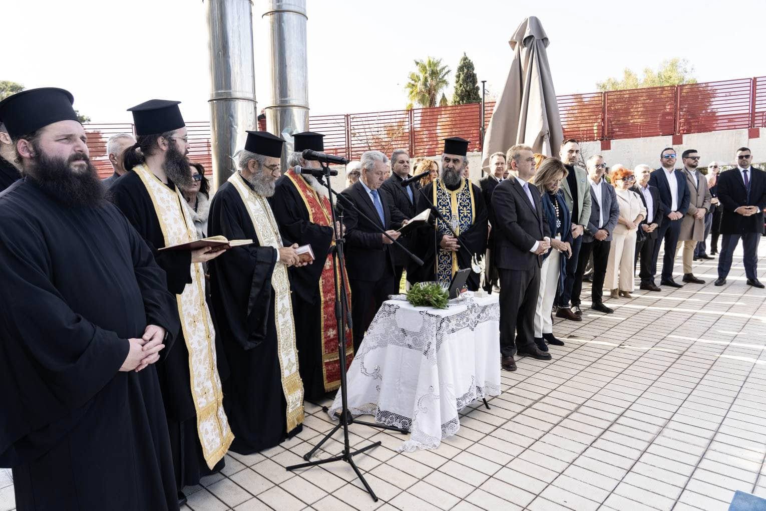 Με κατάνυξη εορτάστηκαν τα Θεοφάνια στο Δήμο Παλλήνης
