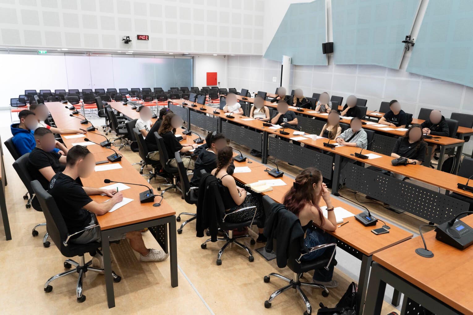 Συνάντηση του Δημάρχου Παλλήνης, Χρήστου Αηδόνη, με εκπροσώπους των 15μελών Συμβουλίων των σχολείων της πόλης